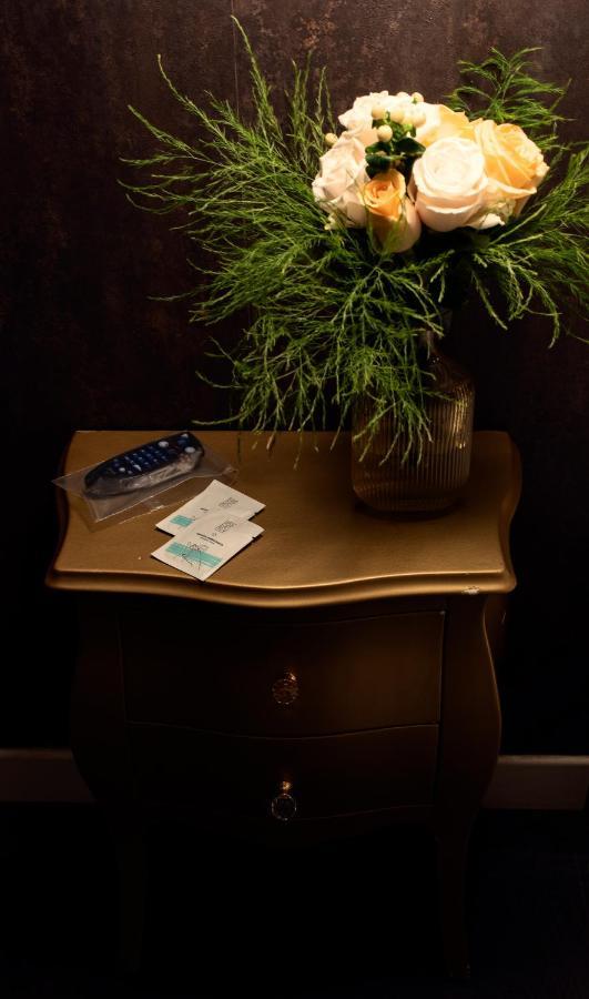Hotel - Motel Flower Гропелло-Кайроли Экстерьер фото